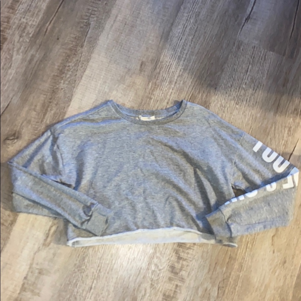 Small Forever 21 Grey cropped sweatshirt